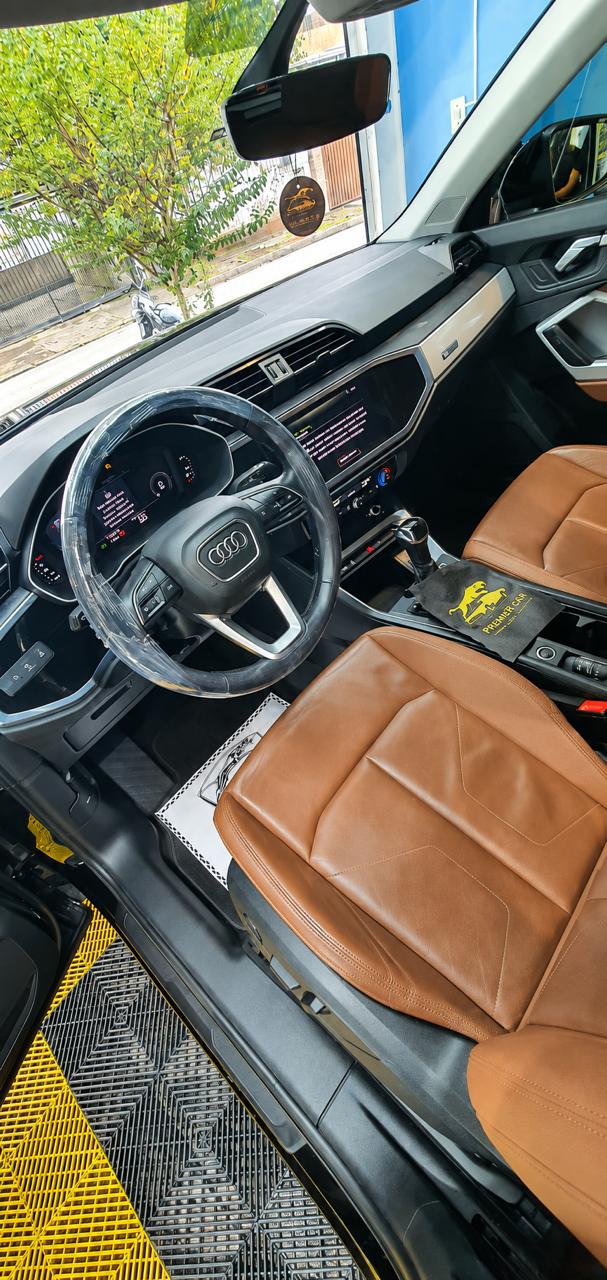 Higienização Interna - Audi Q3